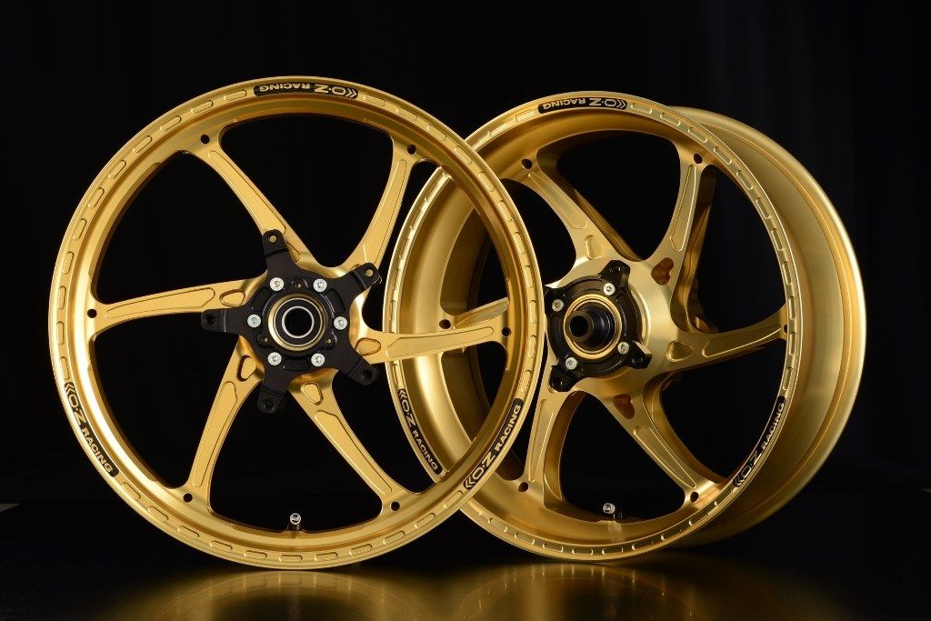 楽天市場】OZ Racing OZレーシング GASS RS-A アルミ鍛造ホイール
