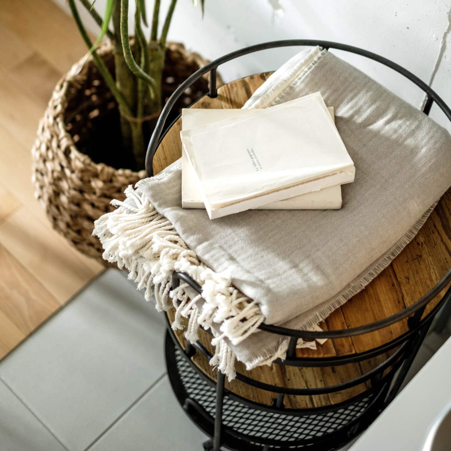 ロイド サイドテーブル | ノットアンティークス(Knot antiques