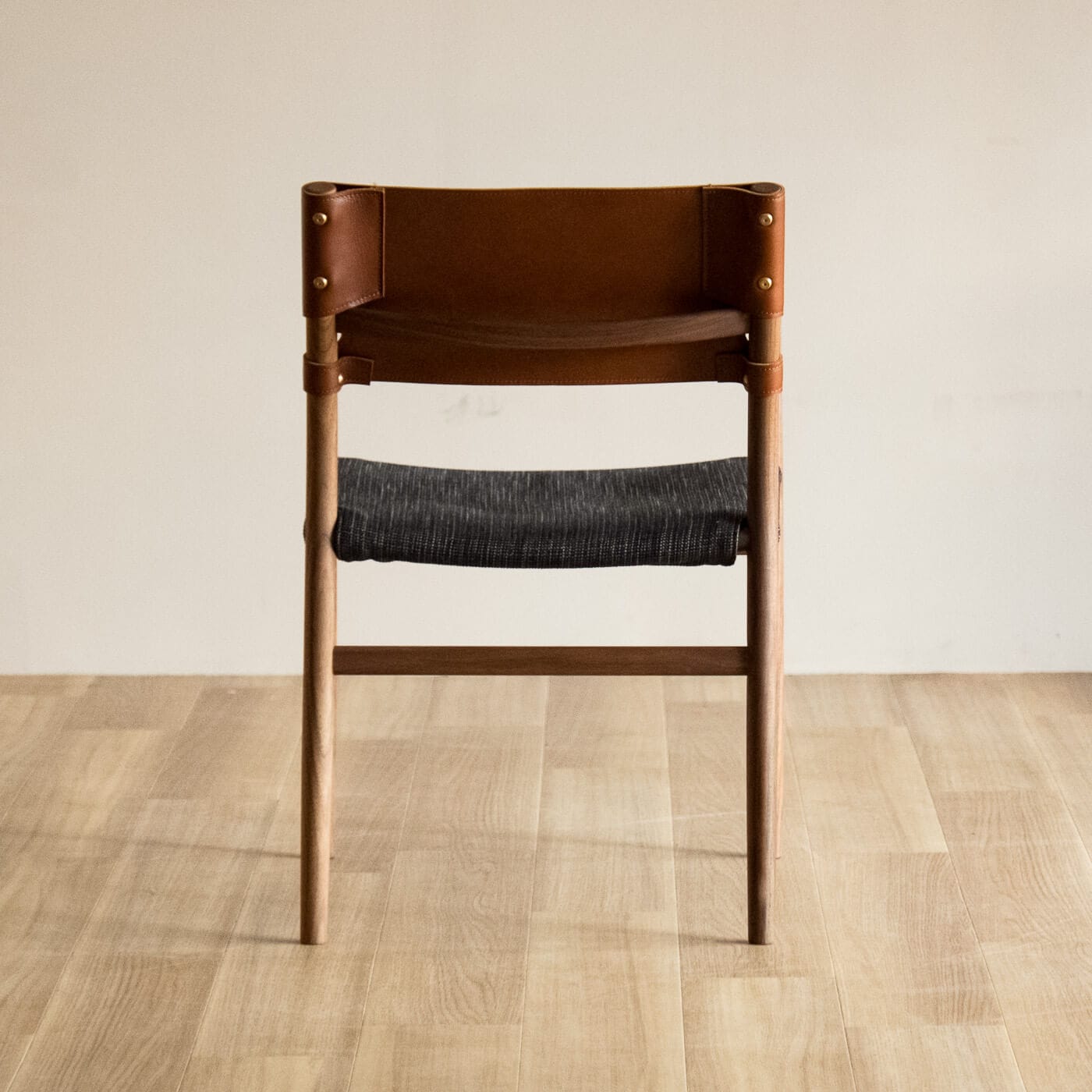 UC3 ダイニングチェア(ウォールナット) (樹種ウォールナット（クリア