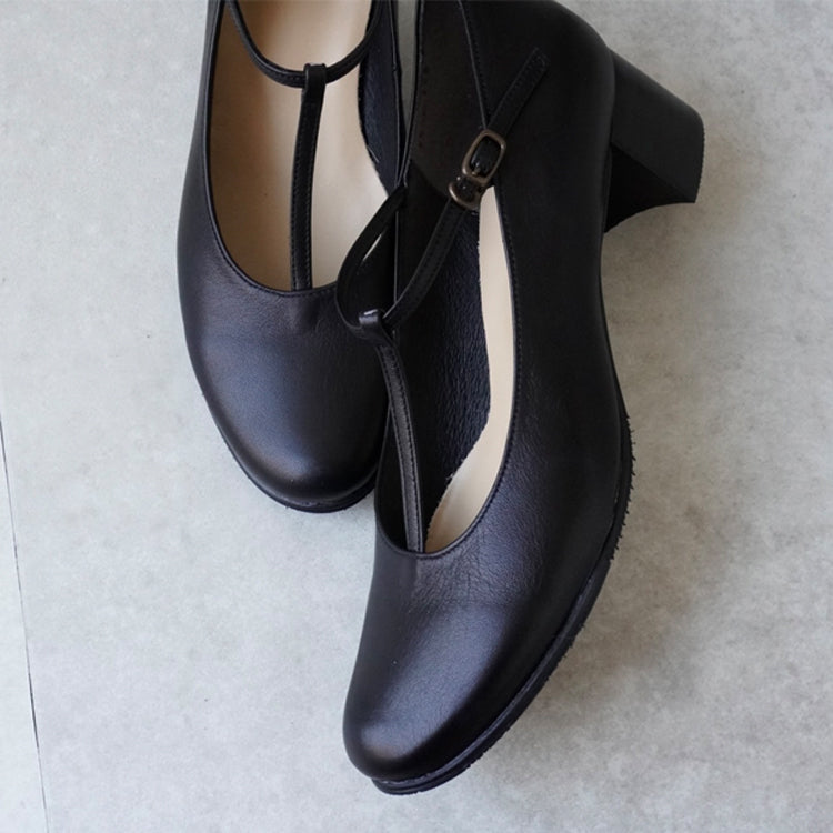 z42 ミドルヒールTストラップパンプス／ブラック – ZUCCOTTO