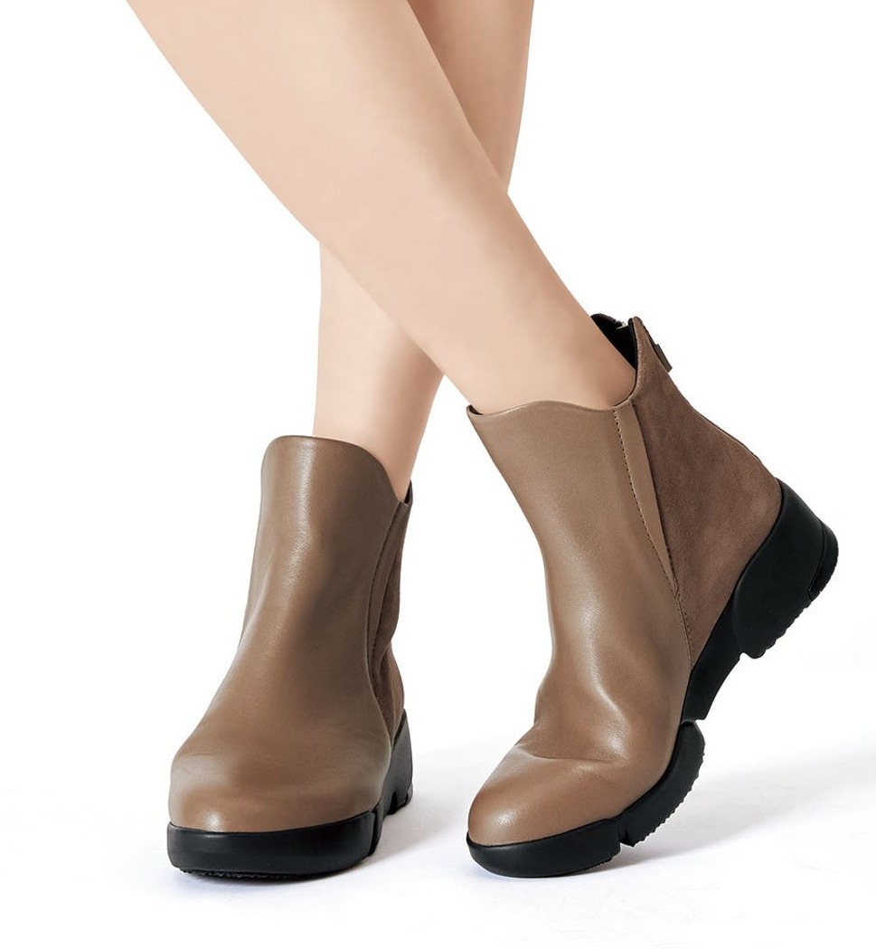 🍁 新作New✨ブーツ👢〈 フィットフィット〉《ソフトレザー ミドル