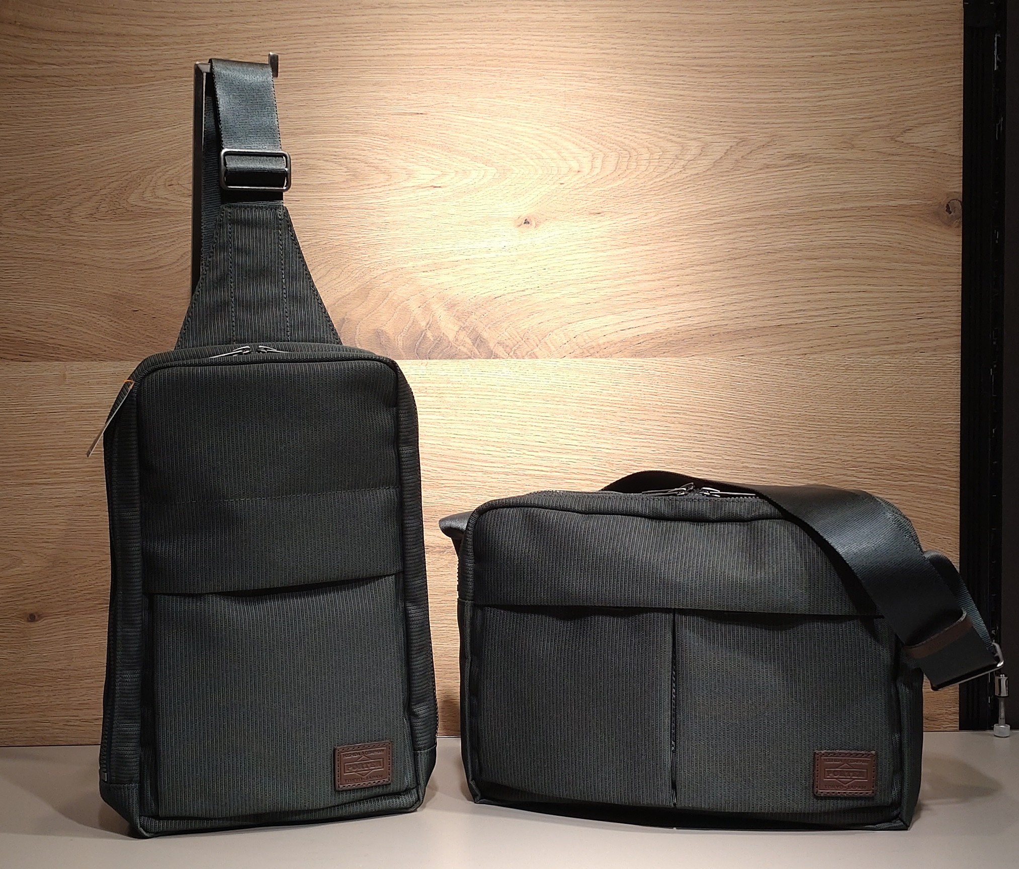 シンプルなショルダーバッグ 【ポーターフィネス】 | 紳士かばん