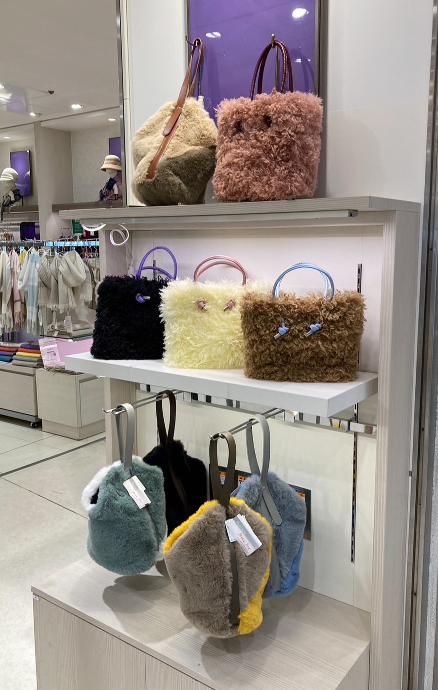ファーアイテム＆ボリュームマフラー特集 | 婦人洋品売場 | 松坂屋静岡