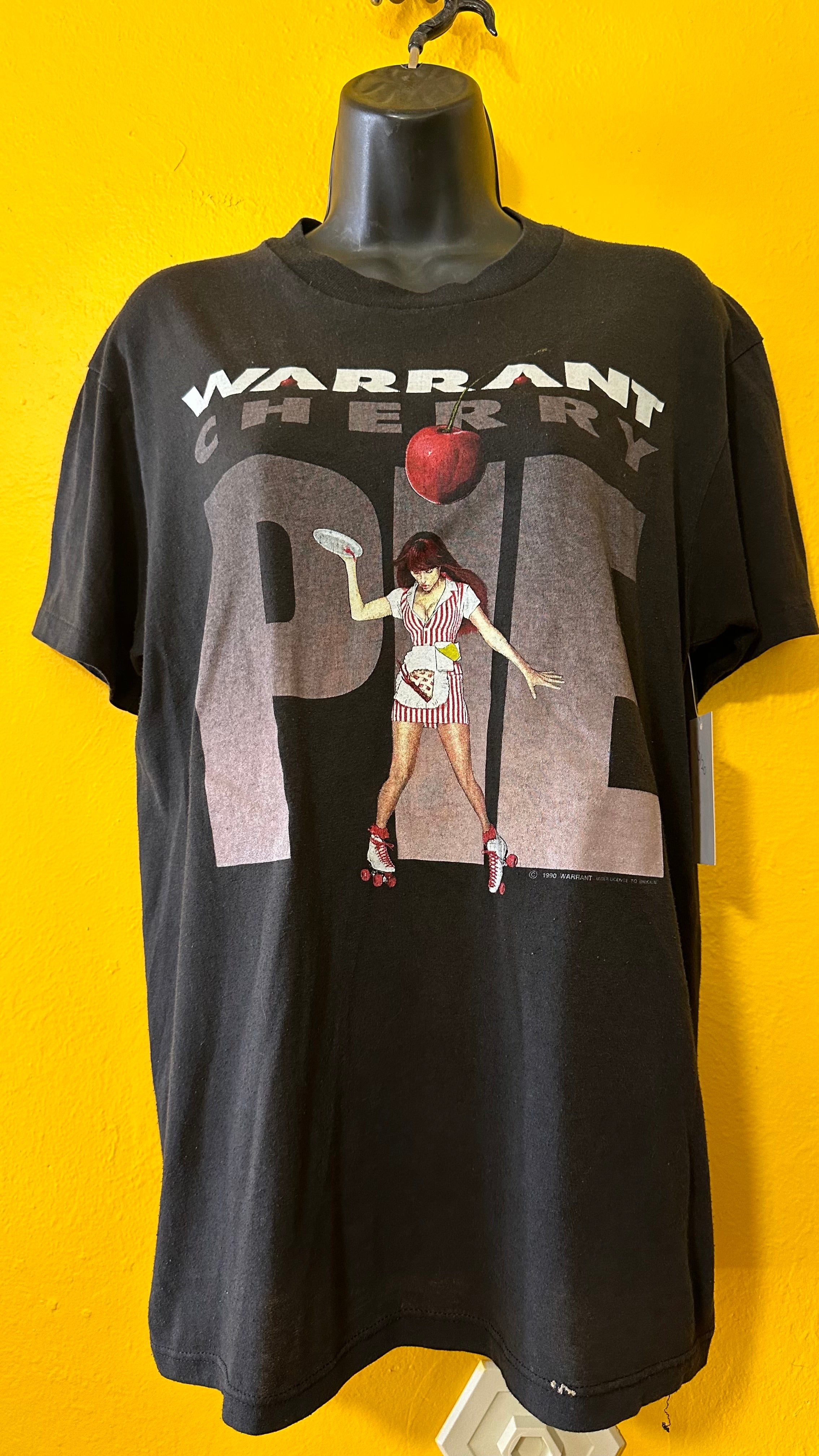 1990 Warrant Cherry Pie Tour Tee M Single Stitch – ShopLuckyDrive