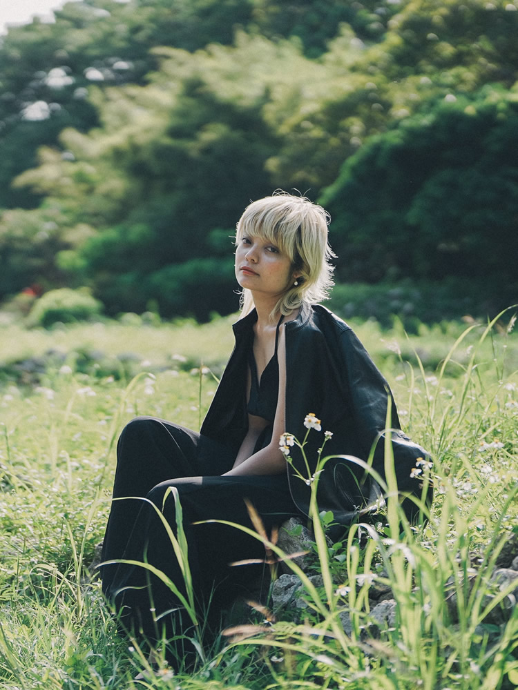 夜光貝アクセサリー SHELiLU（シェリル）│TOPページ