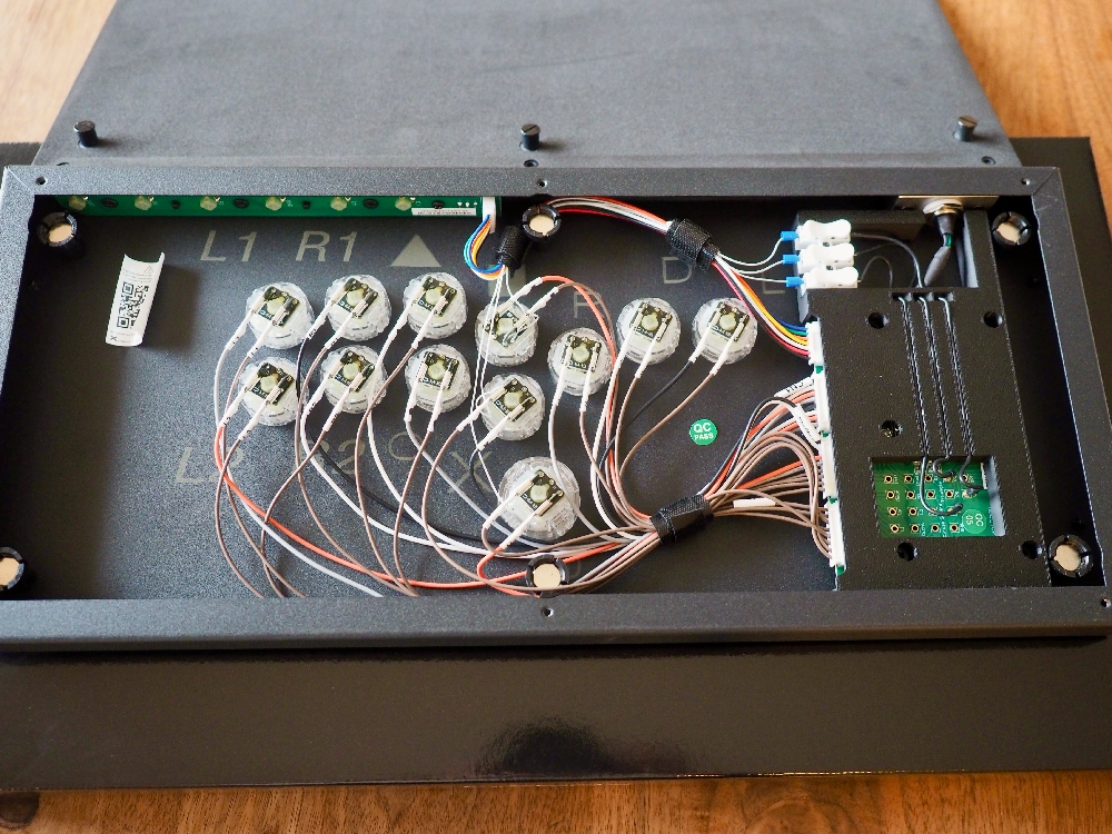 5万円超のレバーレス「HitBox Ultra」は本当に価値があるのか？Razer