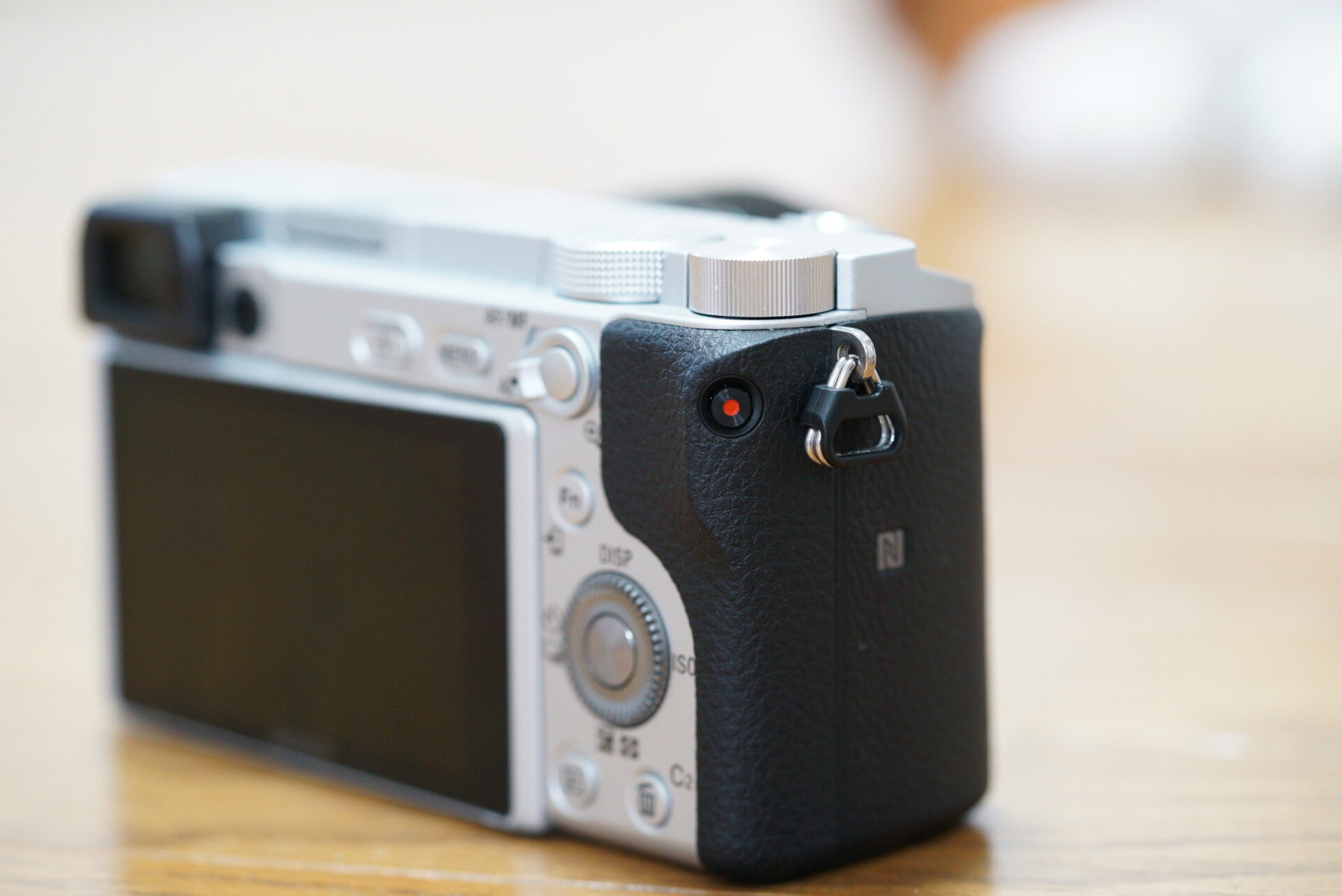 SONY α6400 徹底レビュー｜中古で入手しやすく今でも現役！【ソニー