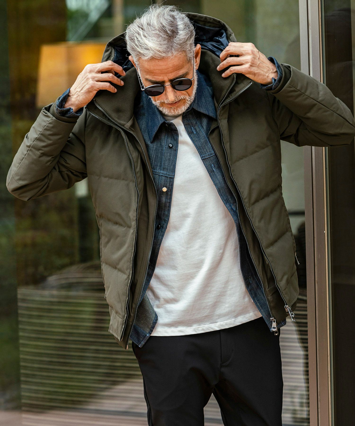 AKM Contemporary(エイケイエムコンテンポラリー)スタンドネック