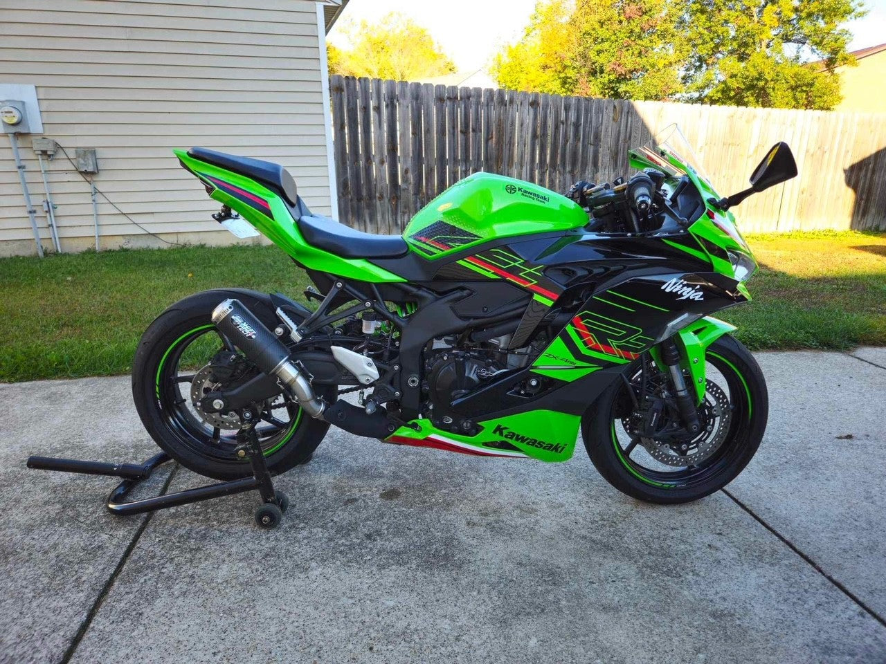 ST10-57 SHIFT-TECH CARBON FIBER SLIPON EXHAUST KIT KAWASAKI ZX4RR