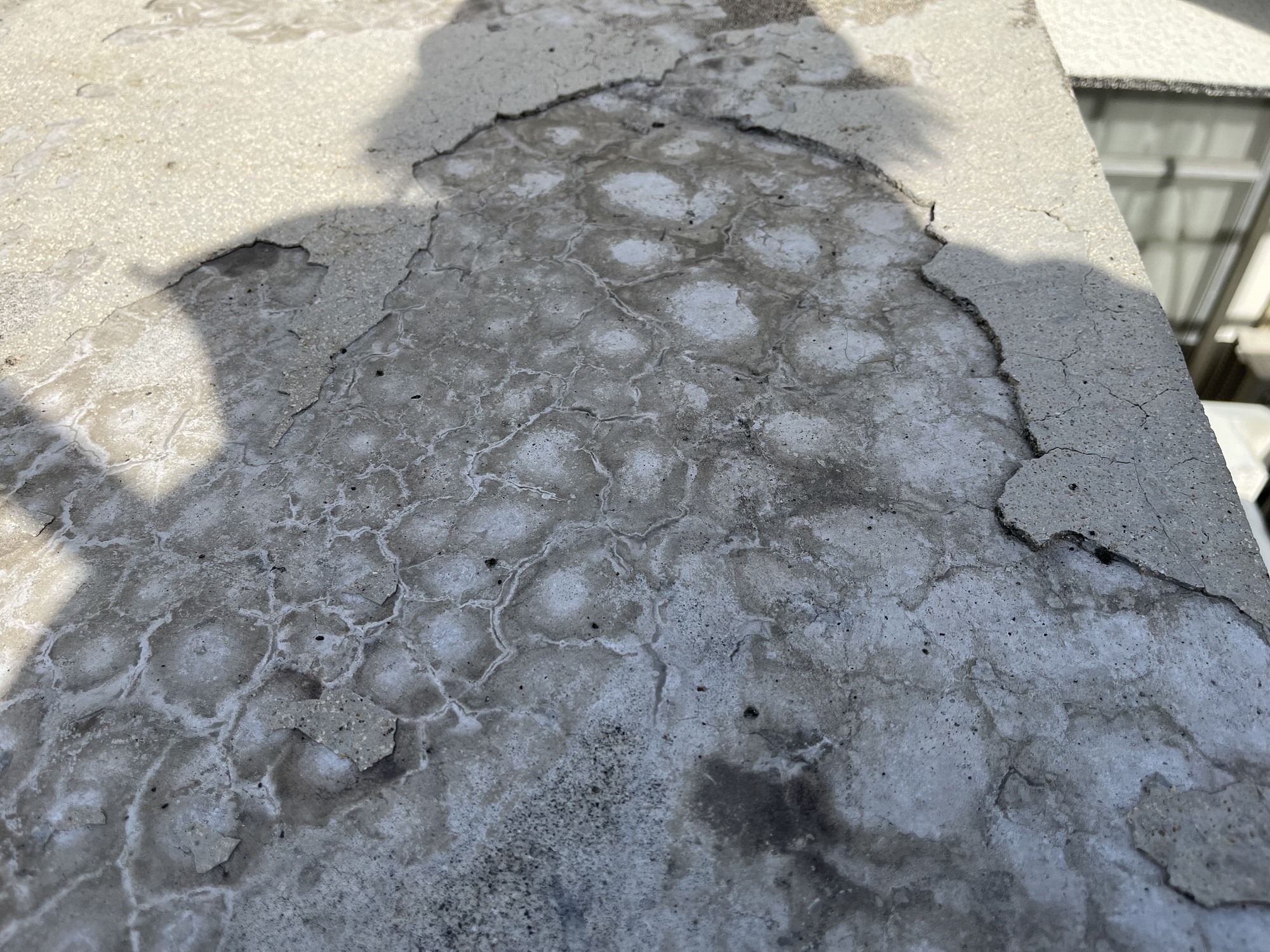 防水工事とは？種類や費用相場・タイミングから業者選びまでわかりすく