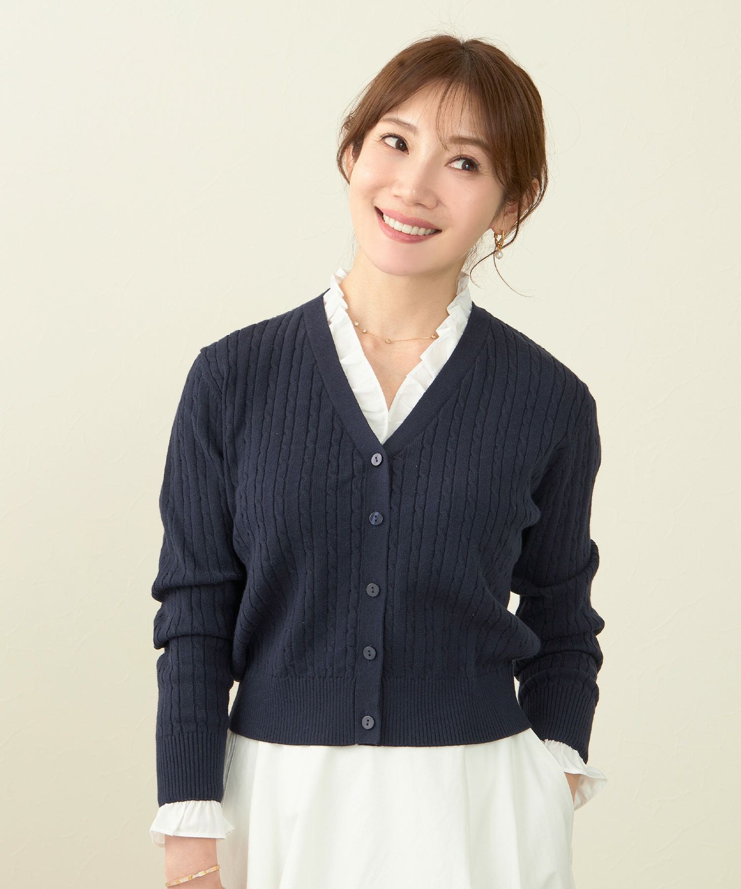 フリル付き ケーブル ニット カーディガン