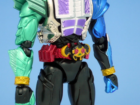 バンダイ 装着変身 仮面ライダーキバ ドガバキフォーム（装着変身改造）