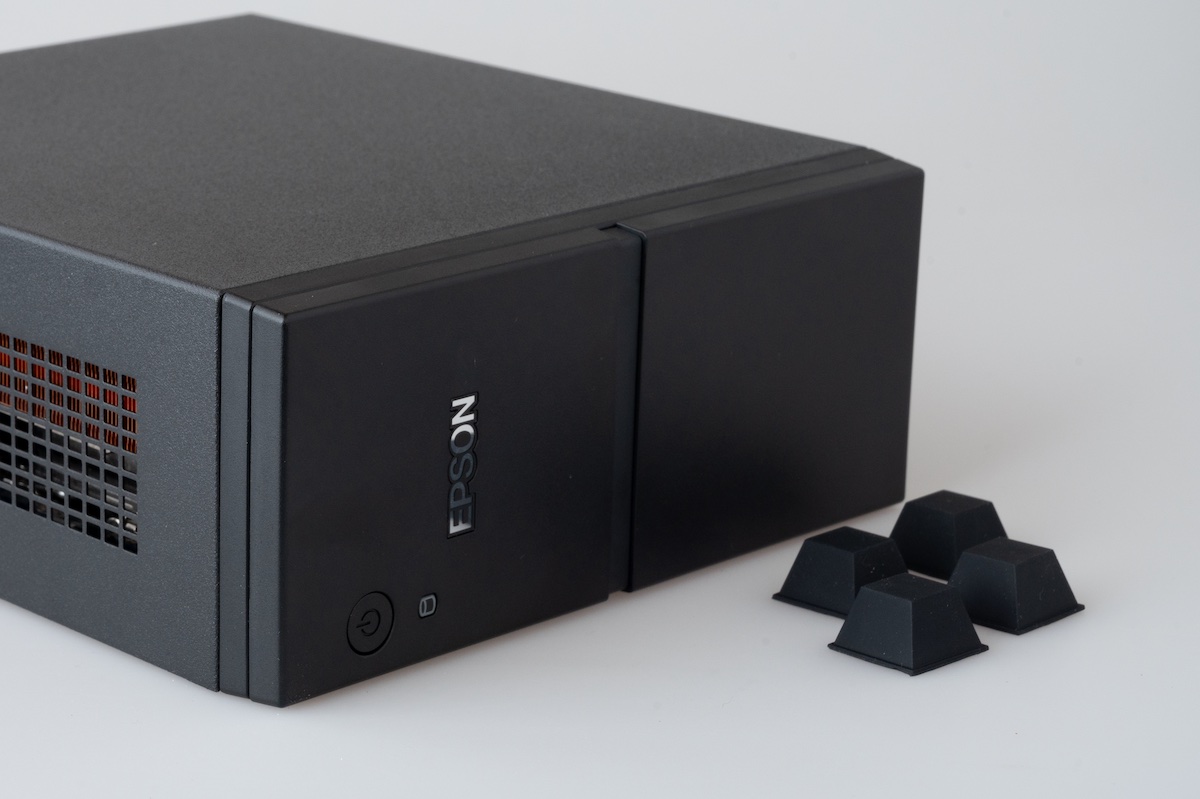 省スペース・高コスパのフォトグラファー向けPC エプソン Endeavor
