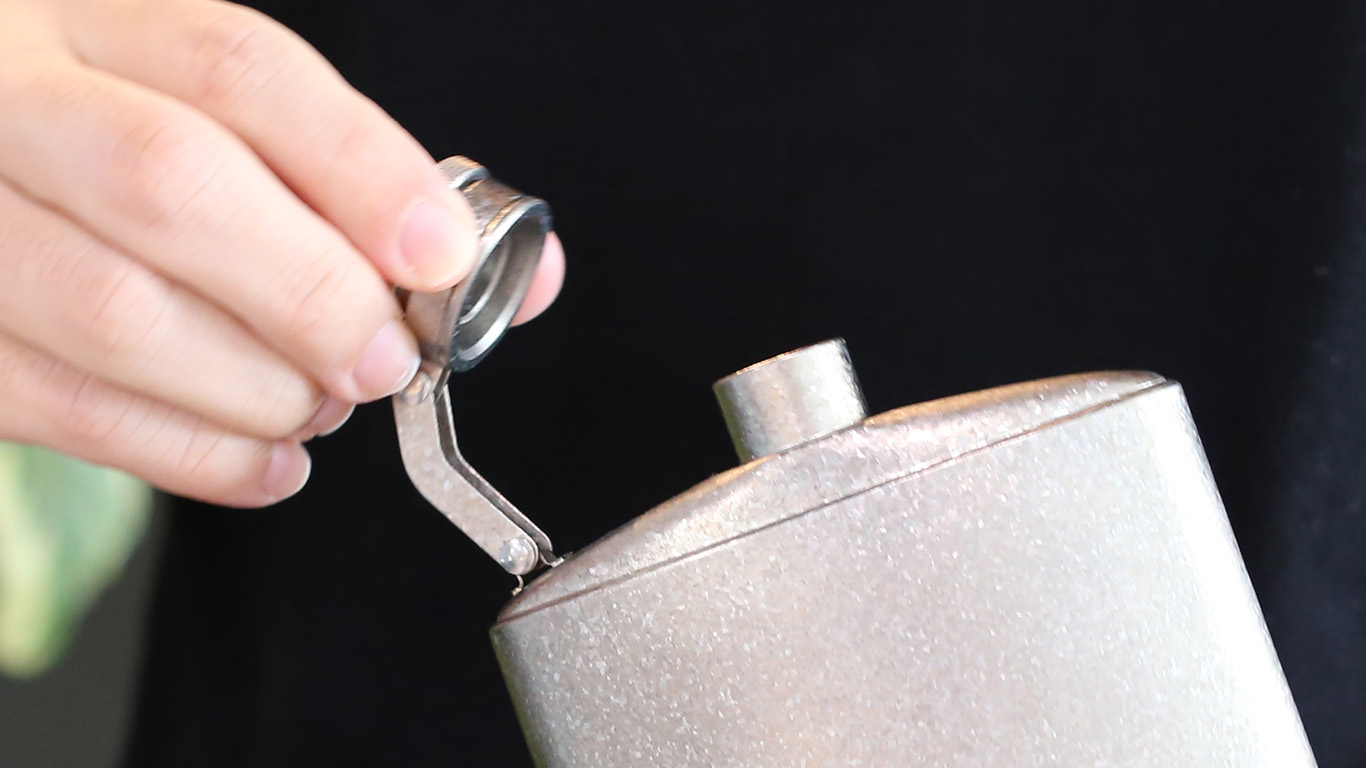 シルバーアント 結晶化 純チタン スキットル 450ml – SilverAnt