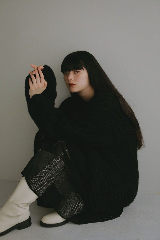 CASA FLINE - アルパカハンドニットカーディガン (ブラック) | Sir