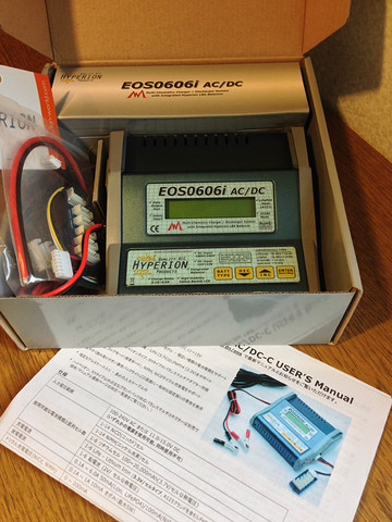 AR.Drone 2.0用のバッテリーチャージャーとして購入した、ハイペリオン