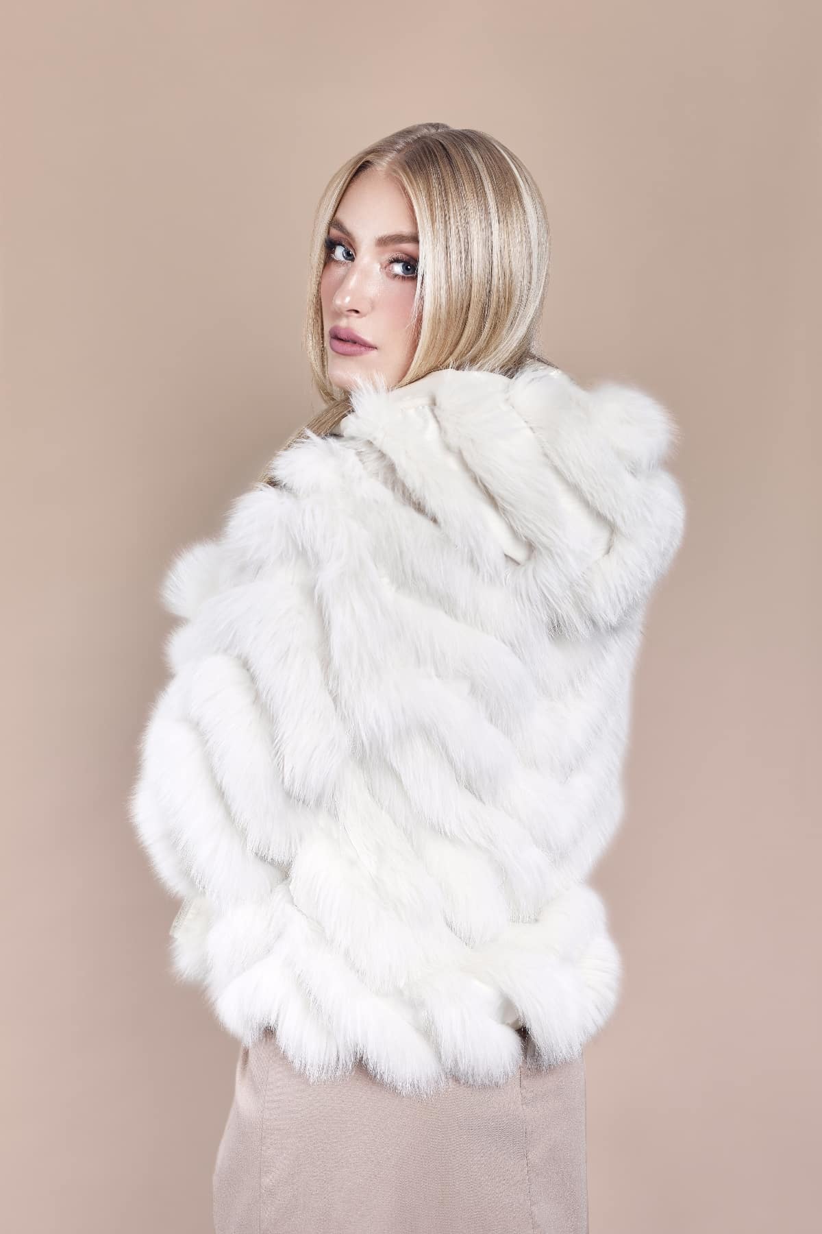 Arctic fox chevron pattern jacket reversible to silk - Sitka Fur