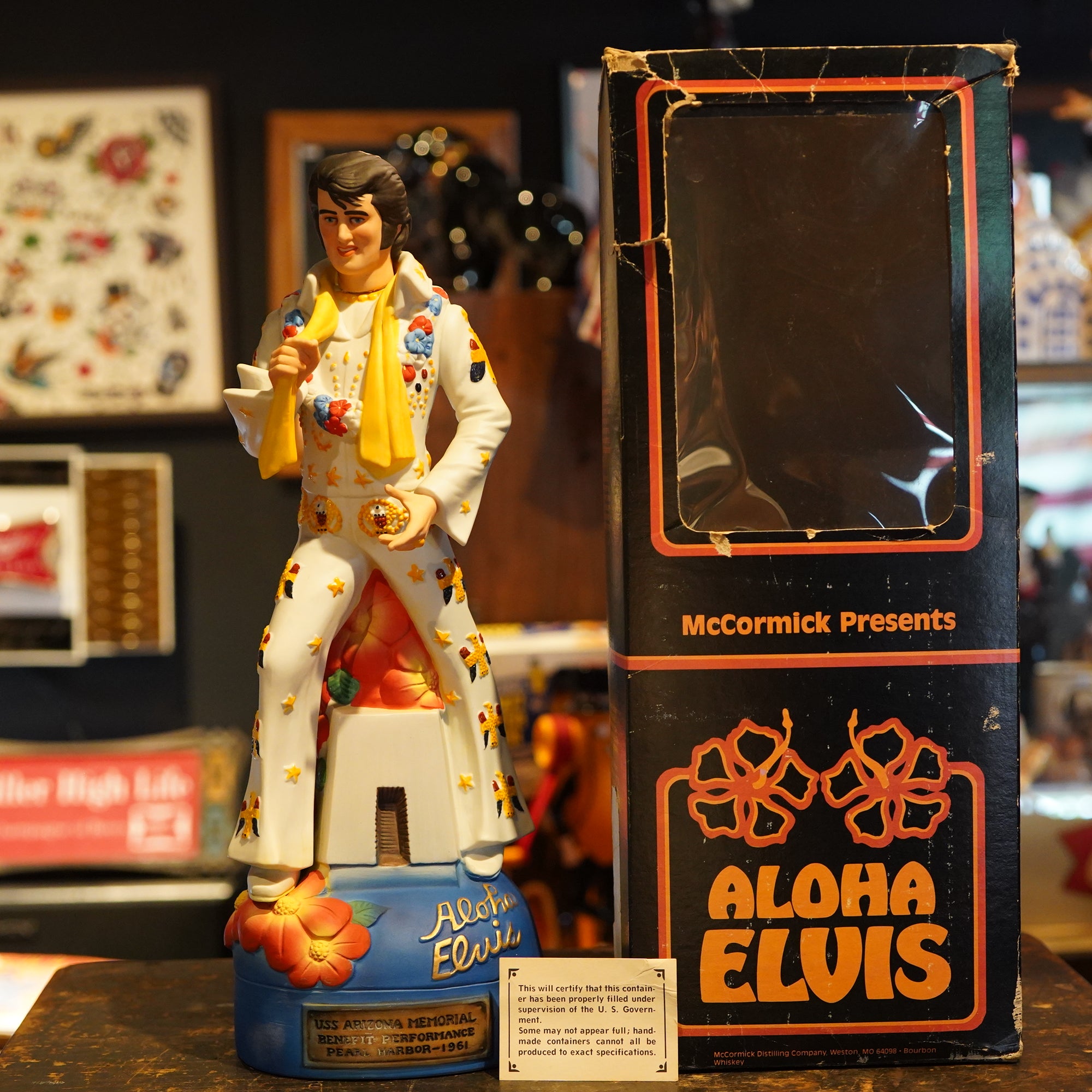 1977年製 Elvis Presley デカンタボトル with Music Box – SK OLDIES