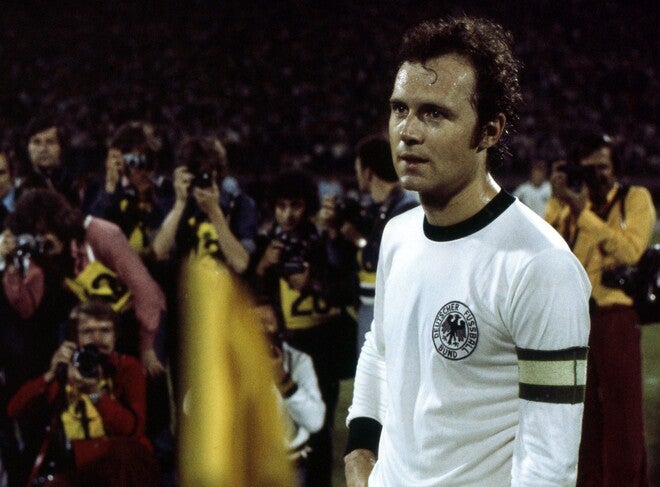 最高のドイツ人選手で最もドイツ人らしくなかったベッケンバウアーを