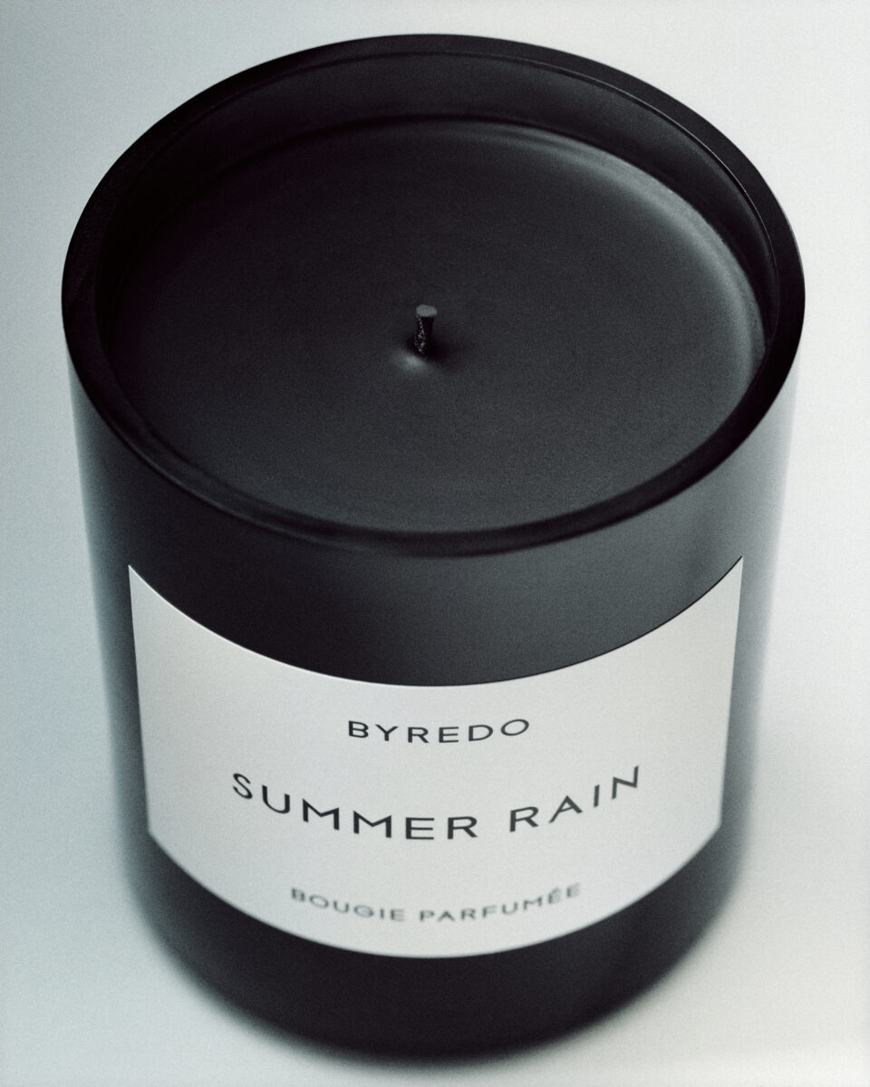 BYREDO（バイレード）から、暑い⽇に降る⾬の⾹りをイメージした新作