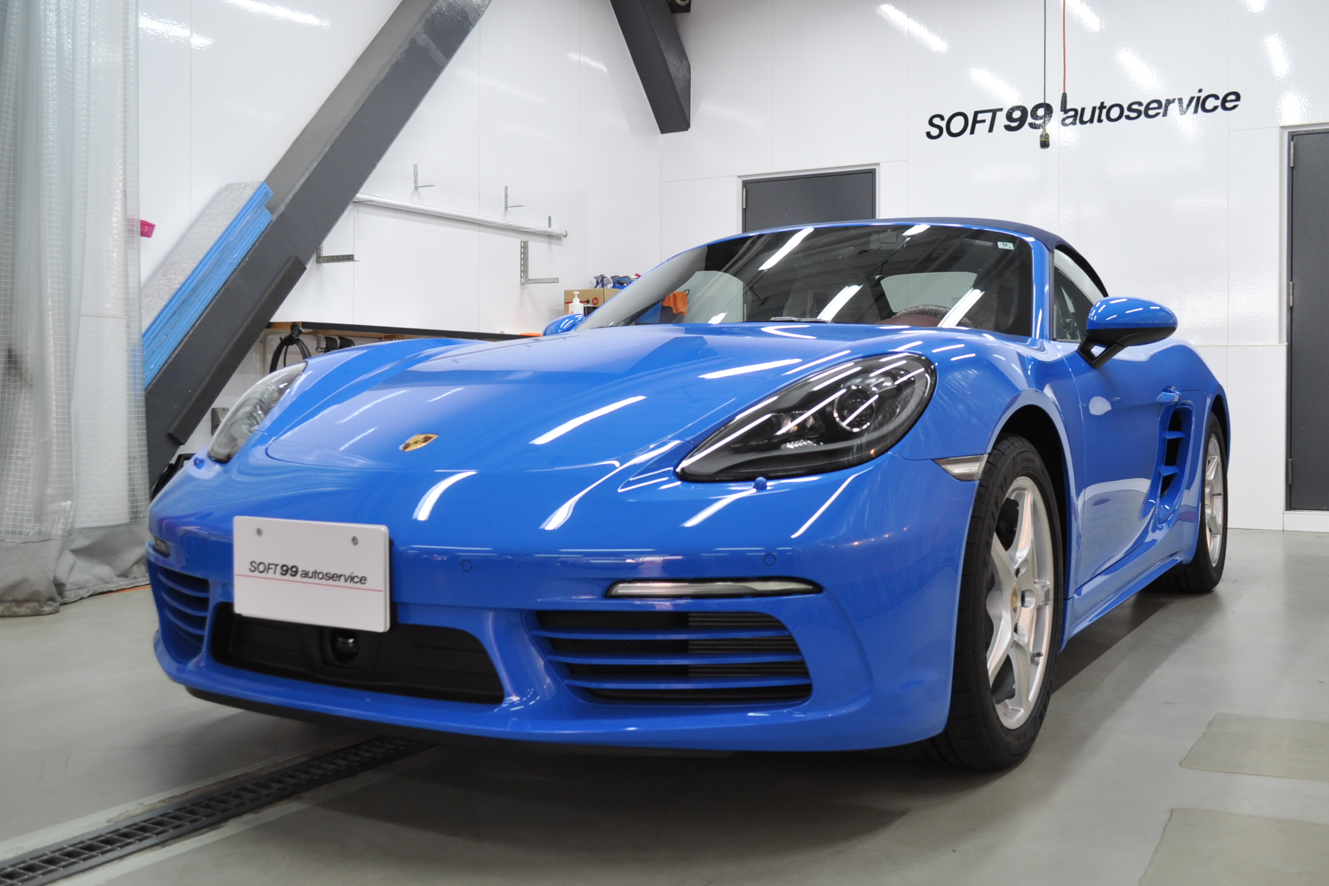 ポルシェ 718・ボクスター ノベルティ 非売品 ガレージ プレート