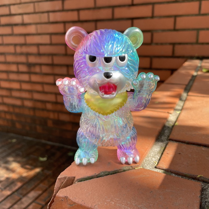 T-BASE渋谷道玄坂店にてアートジャンキーとPEACH HELLが「師弟展」開催