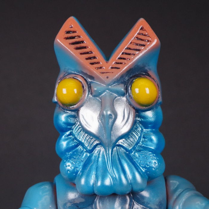 ブルマァク製「バルタン星人」の新色「ブラウン」「蓄光バージョン」が