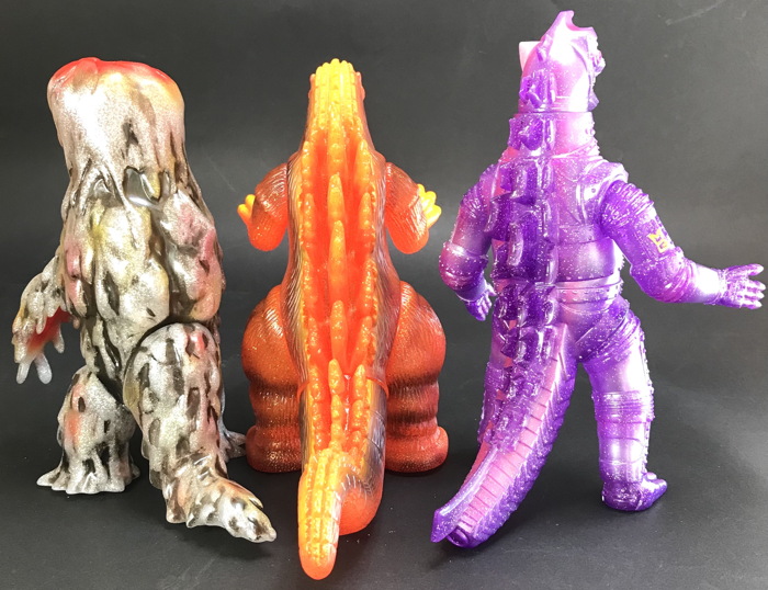 マルサンの「ゴジラ」怪獣新作が「GODZILLA 3ILLUSTRATORS' GICLLE」に