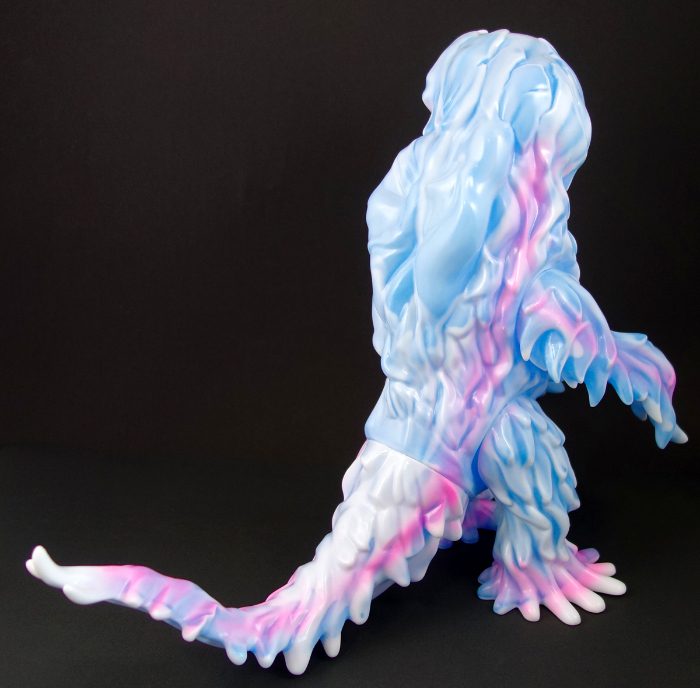 ショップ・はしもと玩具店でマルサン製「ヘドラ450]の「氷結マーブル