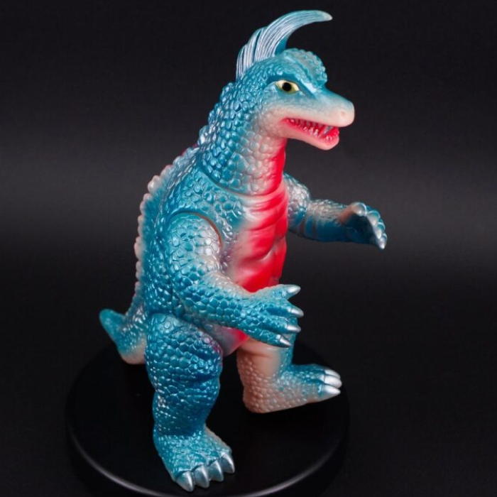 ブルマァクの「凶暴怪獣アーストロン」が「Gカラー」で復活！ | sofvi