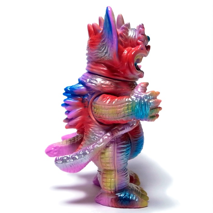 立体怪獣作家gumtaro氏が「スーパーフェスティバル92」に新作カラーで