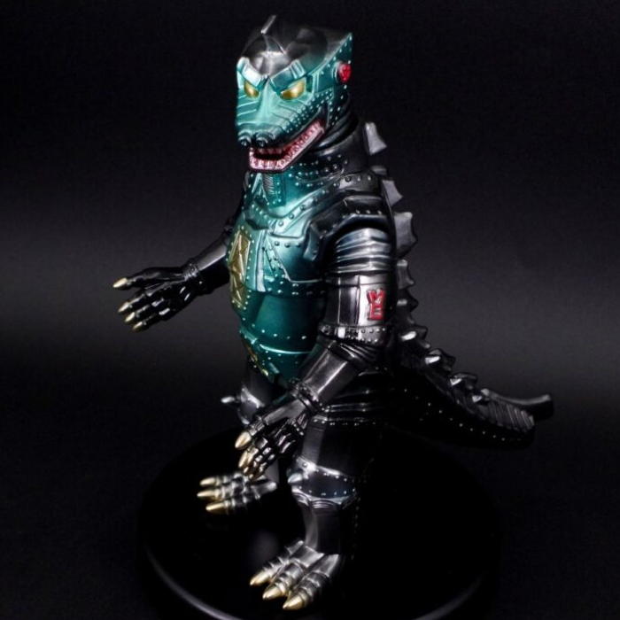 ソフビ者大注目な「大ブルマァク展」に「メカゴジラ」の漆黒バージョン