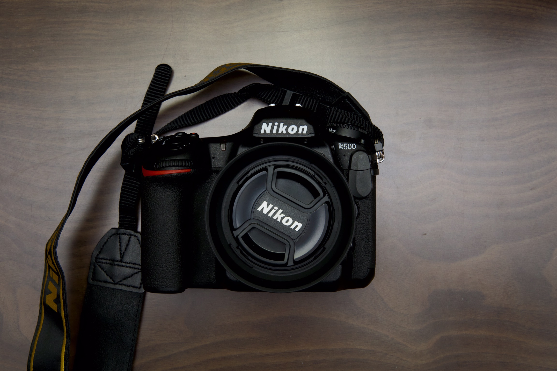 気軽な単焦点を手に。ニコン AF-S DX NIKKOR 35mm f/1.8Gを購入