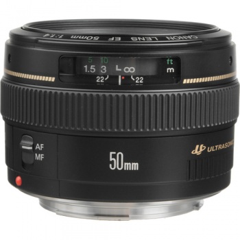Canon EF 28-135mm f/3.5-5.6 IS USM Standard Zoom Lens - SlrHut.co.uk