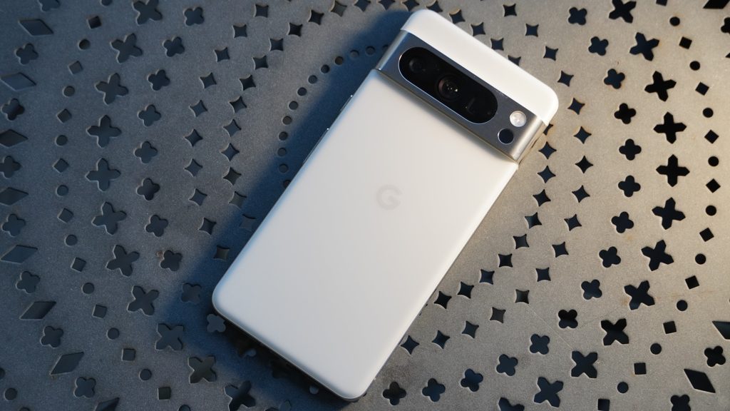 Google Pixel 8 Pro Review