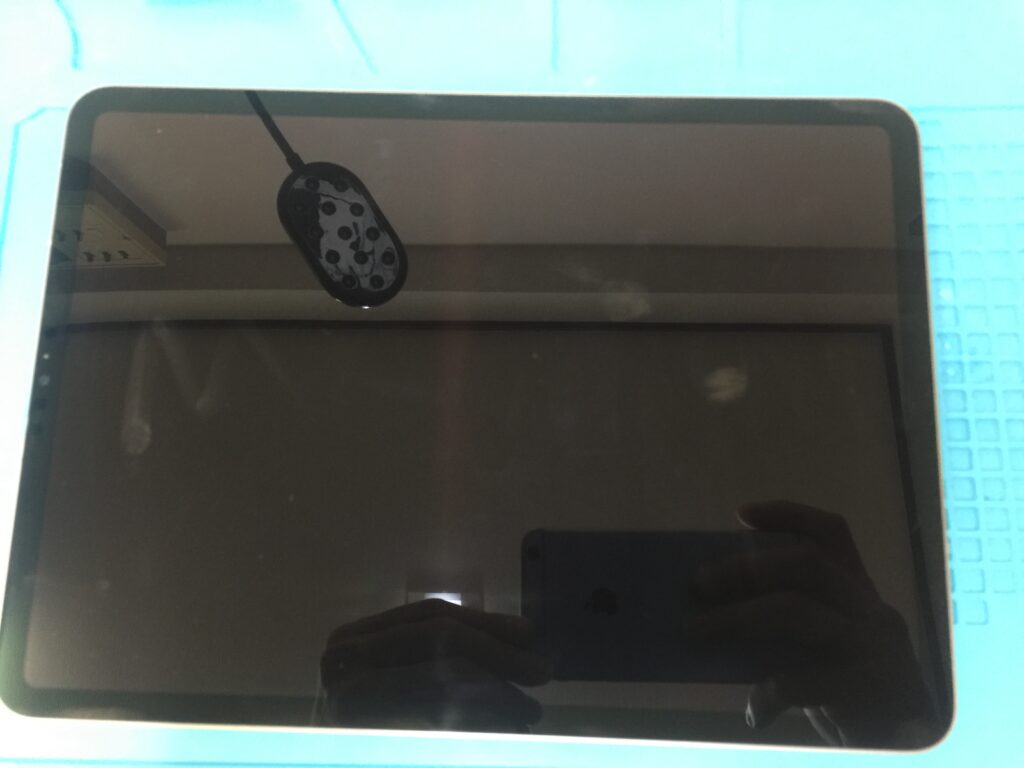 iPad Pro 11インチ 第3世代の充電ができない症状はタイプC充電コネクタ