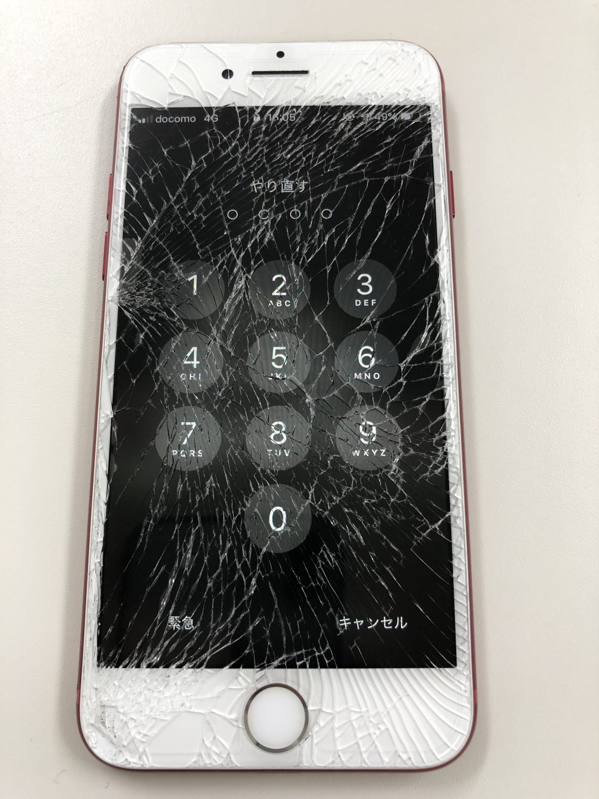 iPhoneは画面が割れても使うことが出来ることが多いですがなぜなんで