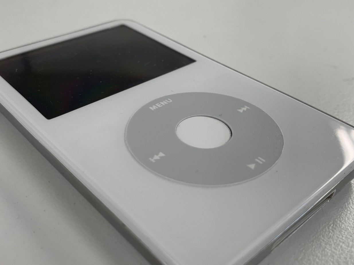 iPod Classic 第6世代80GB 液晶微欠陥 電池新品 iPod Classic 第6世代