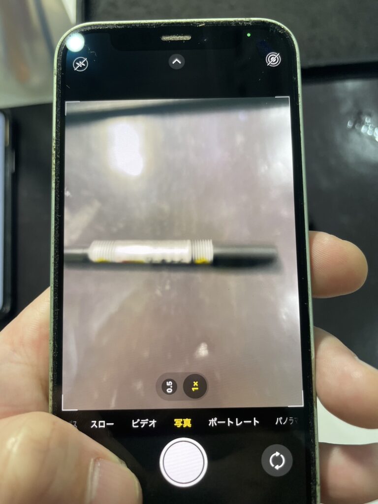 iPhone12miniのアウトカメラが揺れる！？異音がする！？なんだこれは