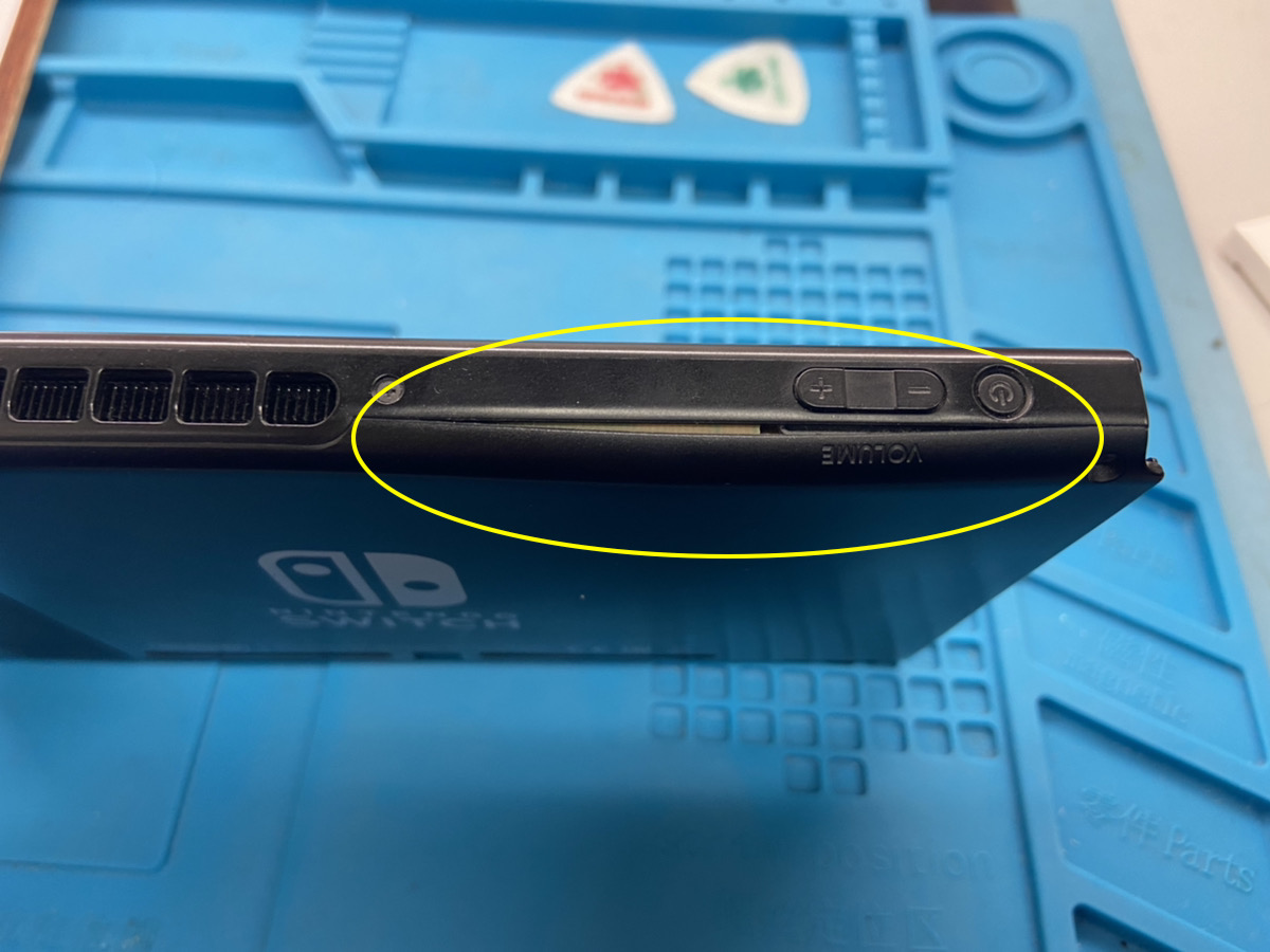 Switchのバッテリー膨張⚡️ | お近くのiPhone修理センター・モバイル