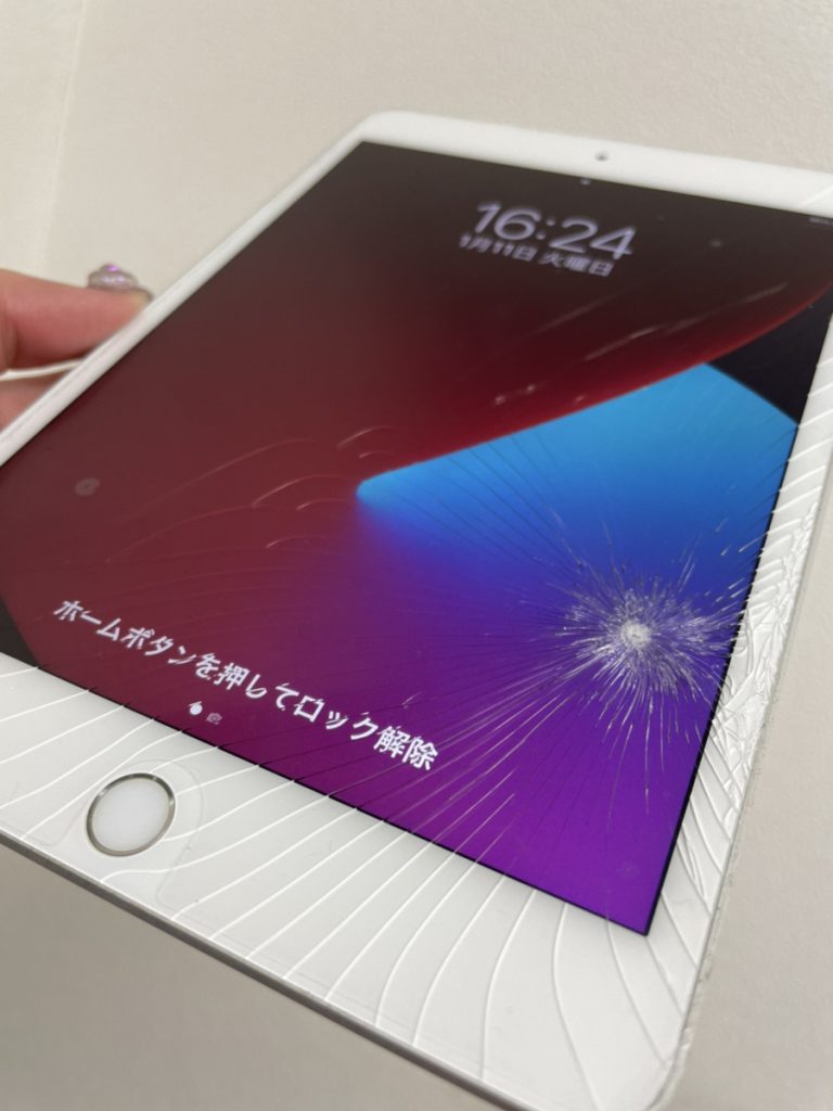 iPad mini5】割れてしまった画面の交換修理実績（新宿店） - Android