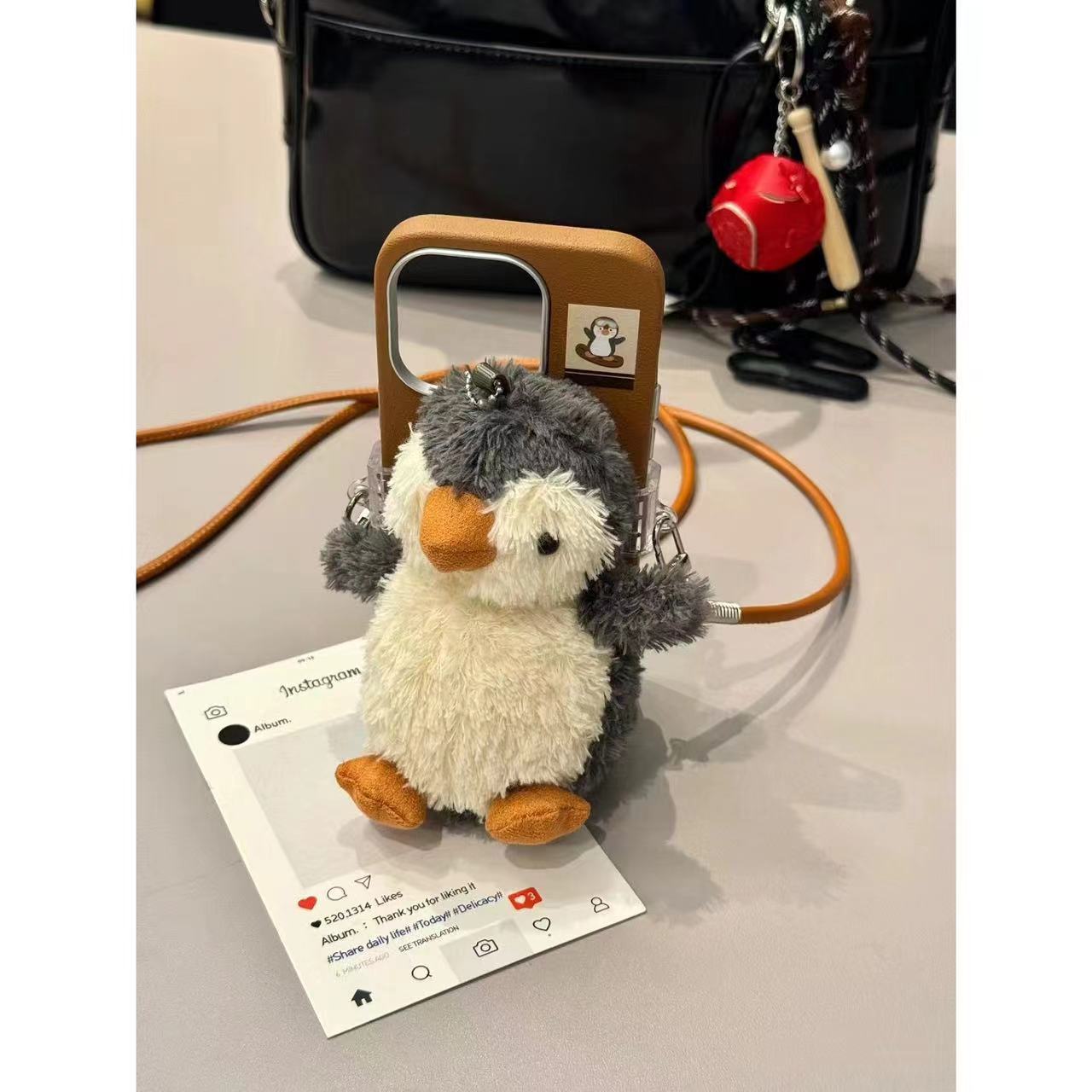 シンプルペンギンドールサイドクリップスマホショルダー【ストラップ