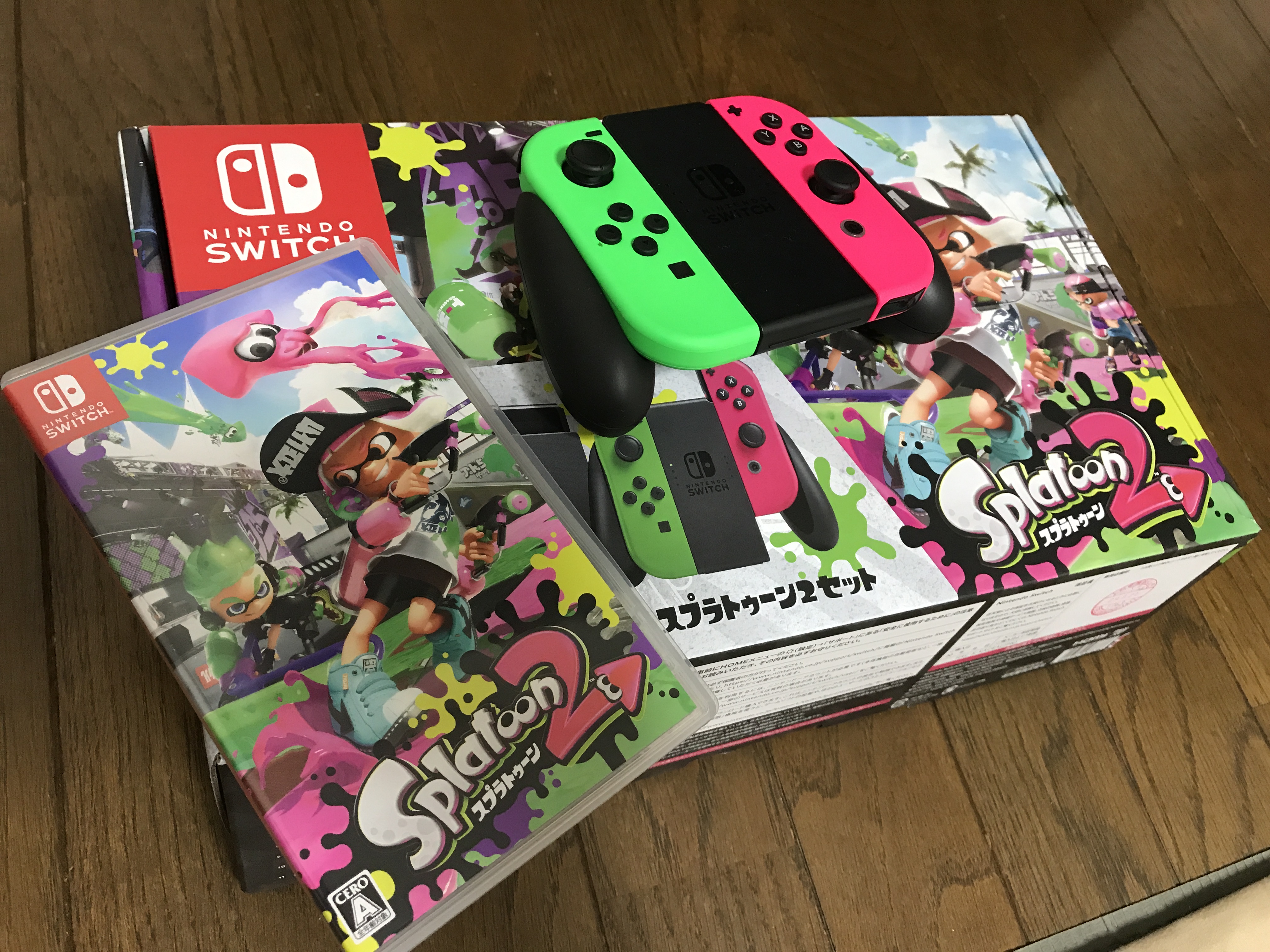 偶然買えた… Nintendo Switch スプラトゥーン2セット フォトレビュー