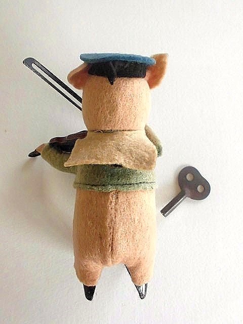 ゼンマイ仕掛けのトイ 豚さんのバイオリン弾き アンティーク ドイツ