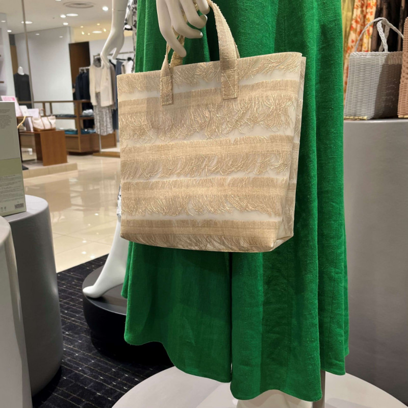 サロンル シック セレクト（レディス）のスナップ | 大阪タカシマヤ