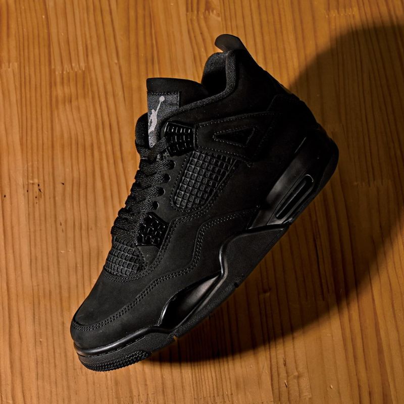 11月28日発売｜Air Jordan 4 “Black Cat” の定価・抽選・販売店舗情報