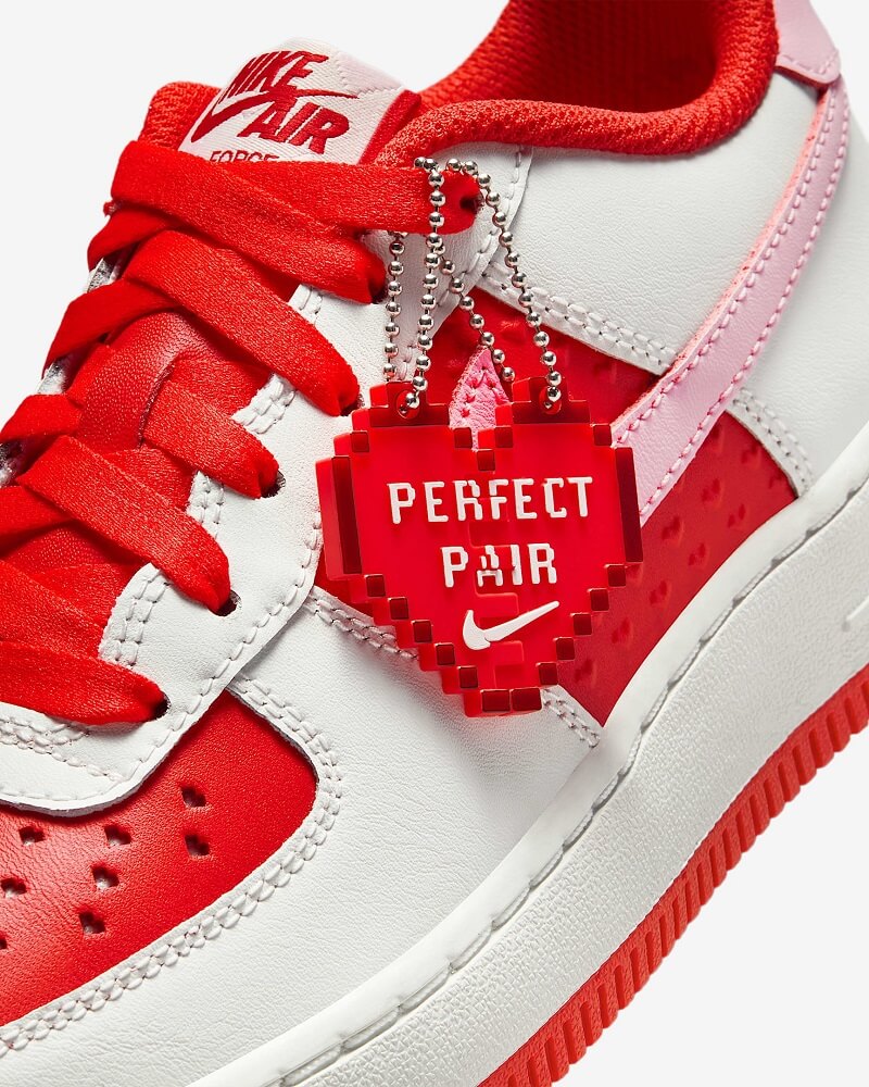 1月20日発売｜Nike Air Force 1 Low “Valentine's Day” (GS) の定価