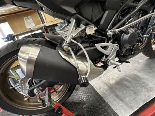 CB250R用リヤスライダー - SSBファクトリー