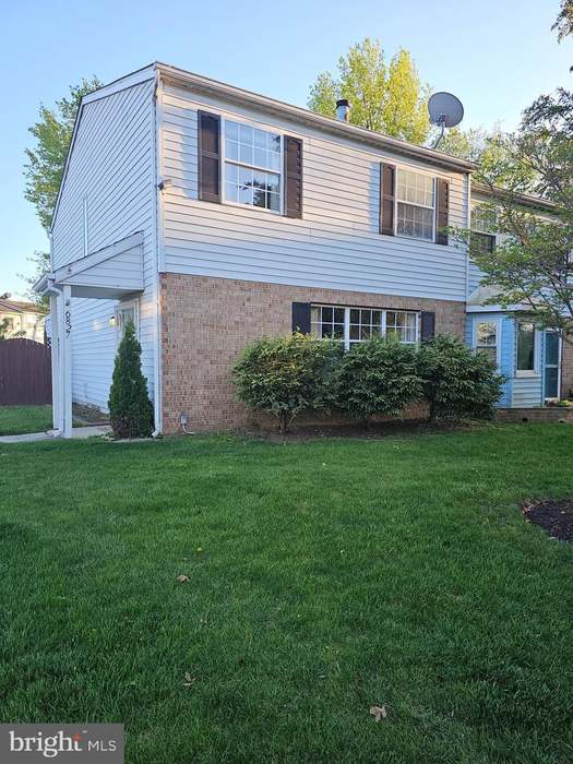 6827 Larkspur Sq, Frederick, MD 21703 | MLS# MDFR2066664 | Redfin