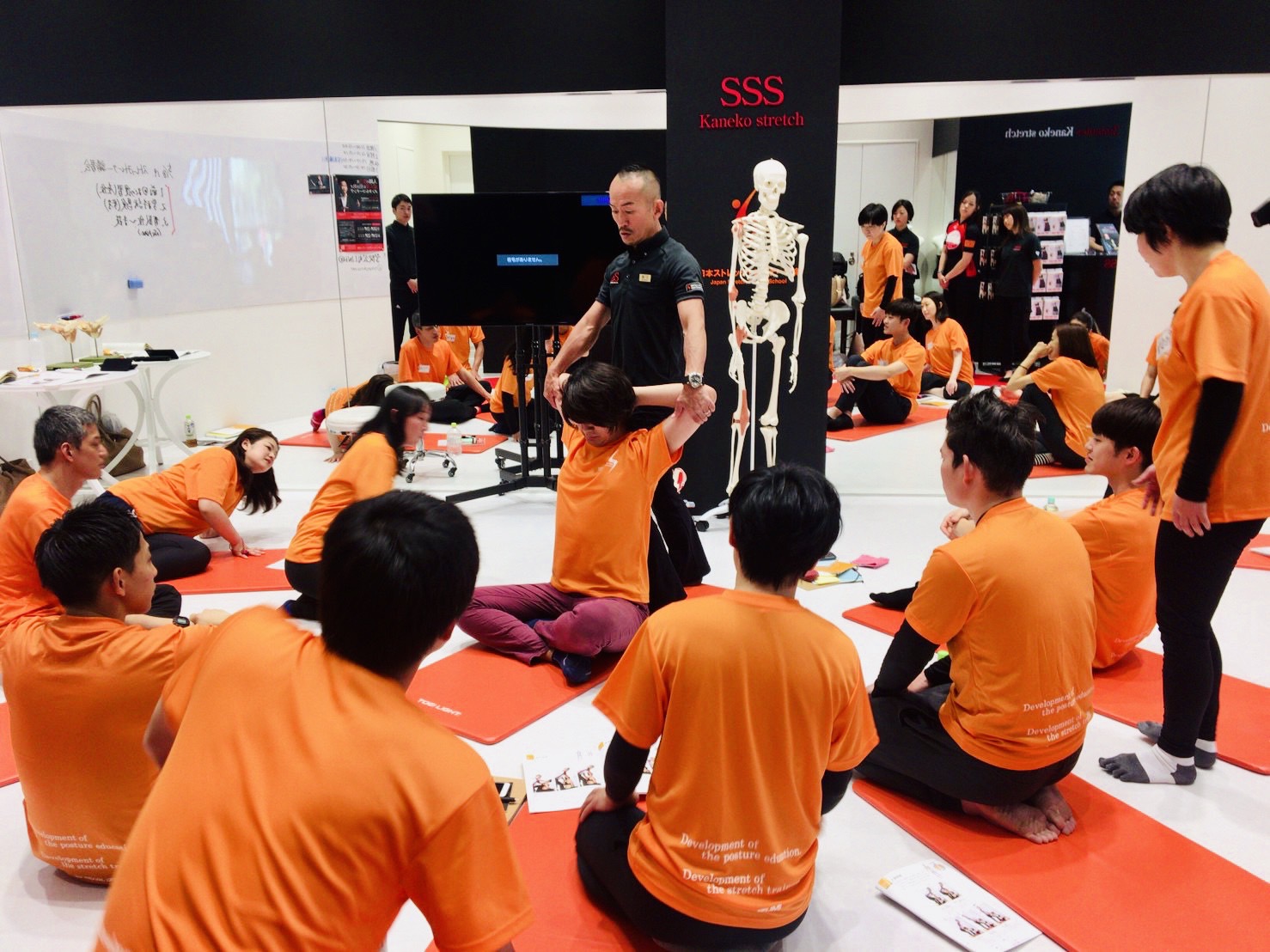 FC加盟店募集｜ストレッチ専門スタジオ｜SSS (スリーエス) Stretch studio